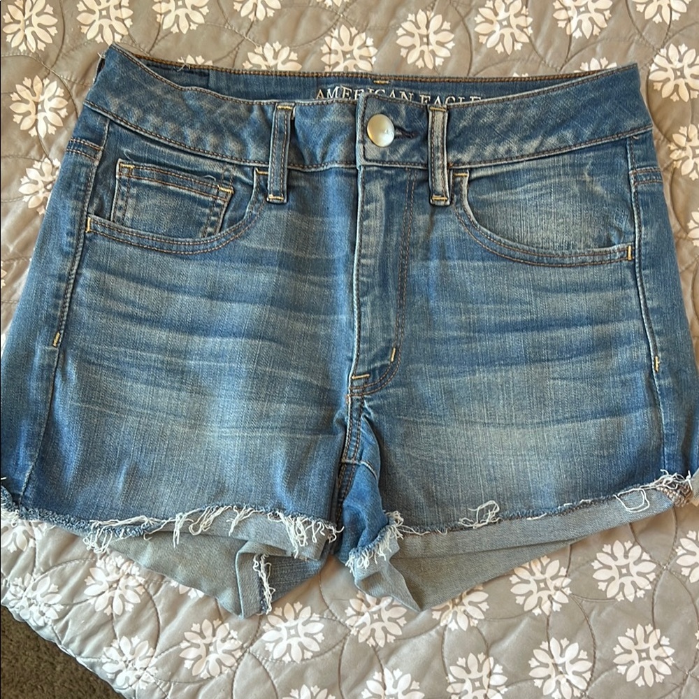 American Eagle Outfitters Blue Jean Shorts Distressed Frayed Hem